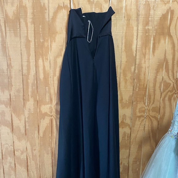 A size 4 black Halston Heritage jumpsuit with a train - Picture 3 of 7